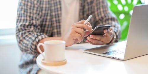 通知短信、短信公眾號(hào)對(duì)企業(yè)的用戶體驗(yàn)是否有幫助？